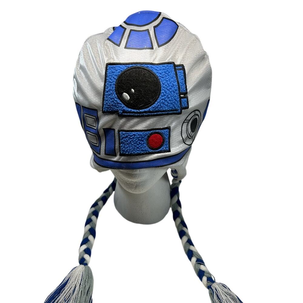 Star Wars R2D2 trapper/pilot-style winter chullo hat cap braided tassels